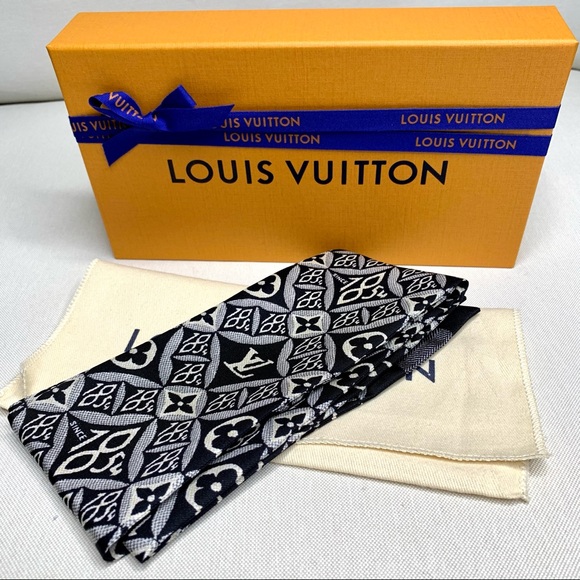 Louis Vuitton Scarf bandeau 1854 - Picture 2 of 8